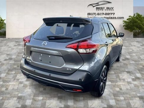 Used 2020 Nissan Kicks SR FWD image 6