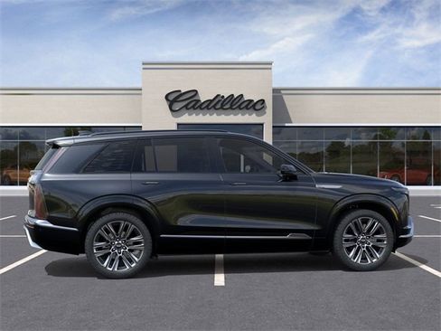 New 2026 Cadillac Vistiq Platinum w/ LPO, Floor Liner Package image 5