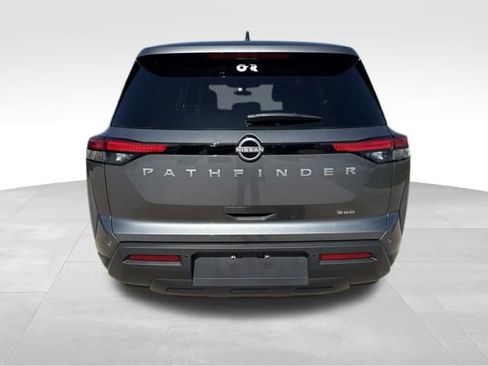 Used 2025 Nissan Pathfinder S AWD/4WD image 7