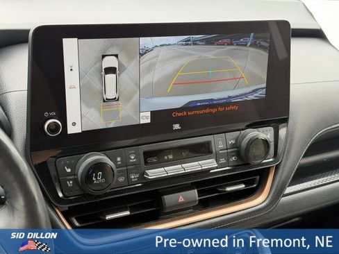 Used 2024 Toyota Grand Highlander AWD Hybrid image 10