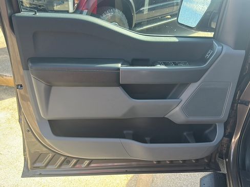 Used 2022 Ford F150 XLT image 13