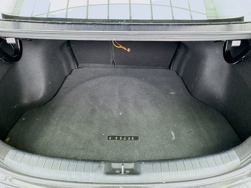 Used 2021 Kia Forte LXS image 16