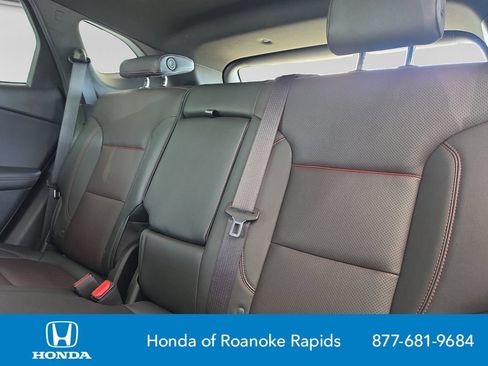 Used 2020 Chevrolet Blazer RS AWD/4WD image 16