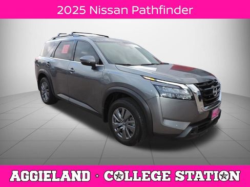 Used 2025 Nissan Pathfinder SV w/ SV Premium Package image 1