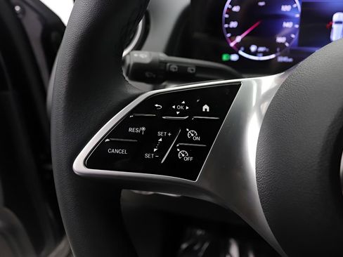 Certified 2026 Mercedes-Benz GLB 250 image 10