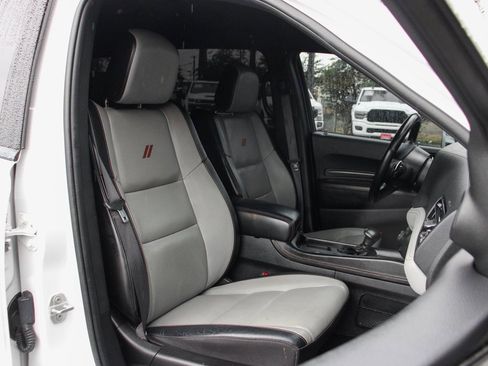 Used 2022 Dodge Durango R/T w/ Blacktop Package image 38