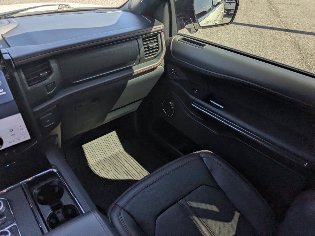 Certified 2024 Ford Expedition Max Limited AWD/4WD image 20