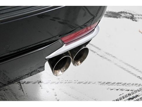 Used 2022 Cadillac Escalade ESV Premium Luxury Platinum image 72