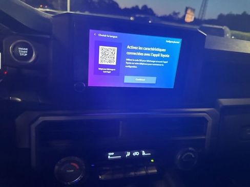 Used 2025 Toyota 4Runner SR5 image 12