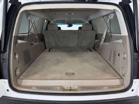 Used 2015 Chevrolet Suburban LT w/ Max Trailering Package RWD image 15