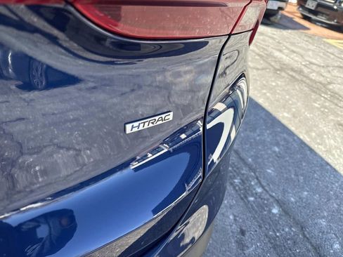 Used 2023 Hyundai Santa Fe SEL w/ Premium Package image 6