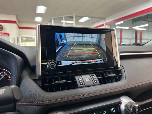 Used 2024 Toyota RAV4 Adventure image 25
