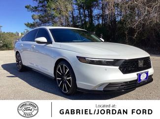 Used 2025 Honda Accord Touring video 1