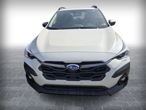 Used 2024 Subaru Crosstrek 2.0i Premium w/ Crosstrek Mirror Package image 2