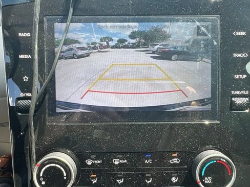 Certified 2023 Hyundai Tucson SE FWD image 8