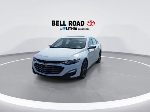 Used 2024 Chevrolet Malibu LT FWD image 3
