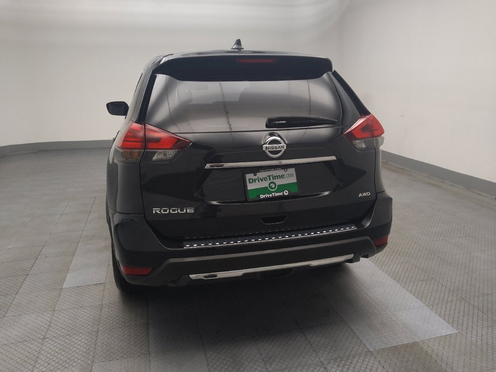 Used 2017 Nissan Rogue S AWD/4WD image 6