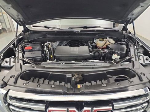 Used 2022 GMC Yukon SLT w/ SLT Premium Package image 44