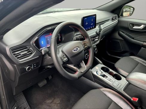 Used 2025 Ford Escape ST-Line AWD/4WD image 17