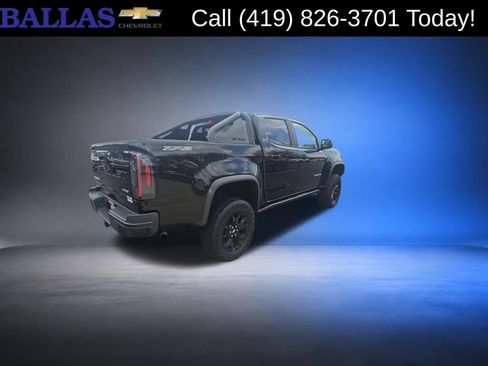 Certified 2021 Chevrolet Colorado ZR2 w/ ZR2 Midnight Special Edition AWD/4WD image 8