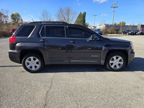 Used 2016 GMC Terrain SLE w/ Convenience Package image 2