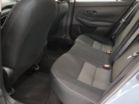 Used 2024 Nissan Sentra SV FWD image 33