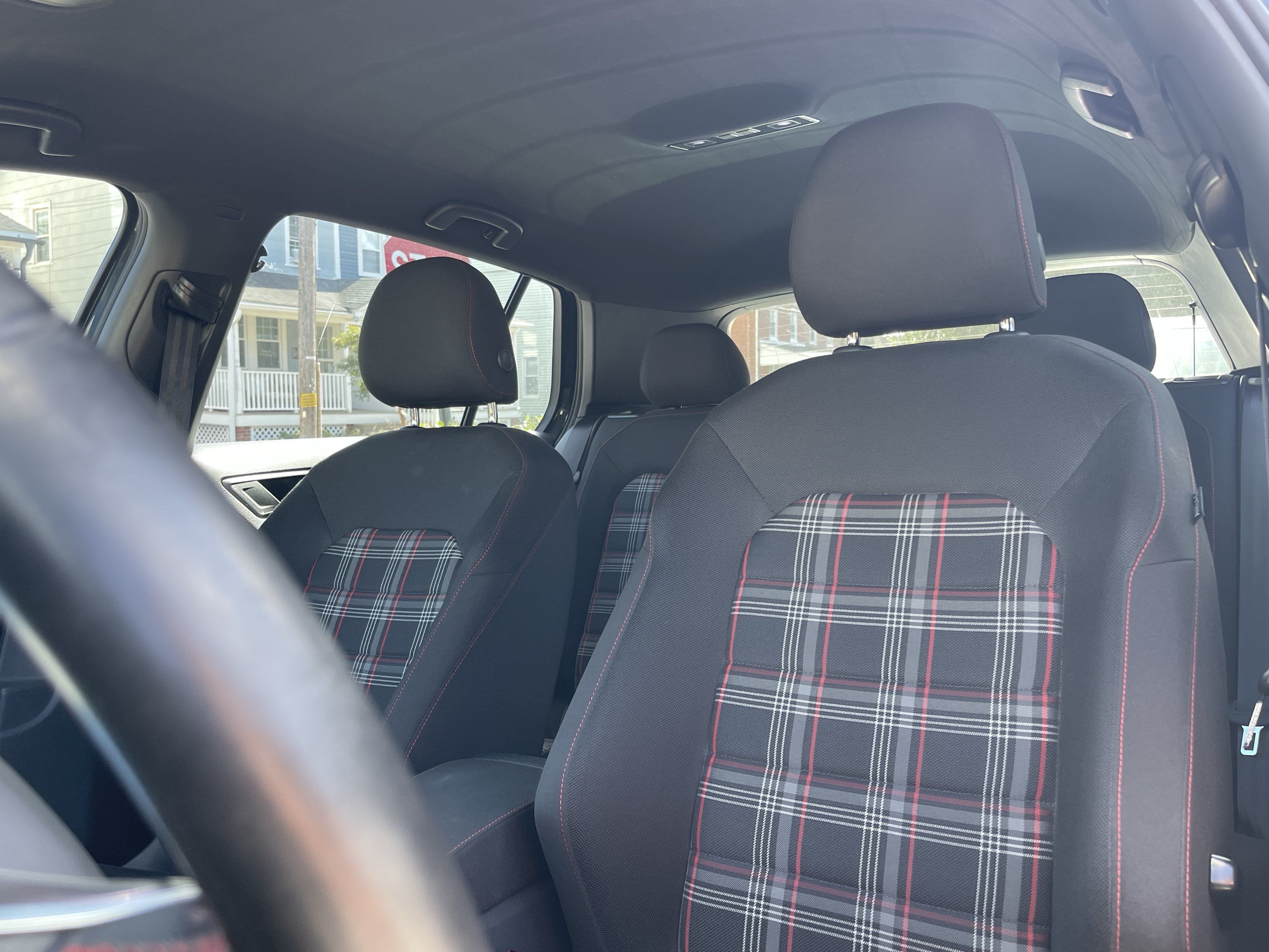 Used 2017 Volkswagen GTI Sport FWD image 8