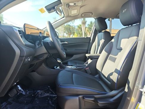 New 2026 Buick Encore GX Sport Touring w/ Advanced Technology Package image 17