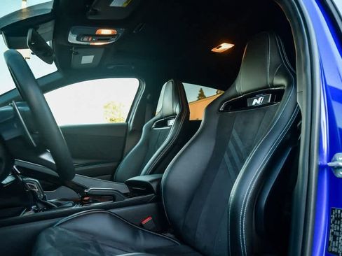 Used 2025 Hyundai Elantra N image 19