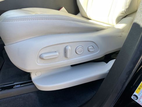 Used 2022 Buick Enclave Premium w/ Experience Buick Package image 13