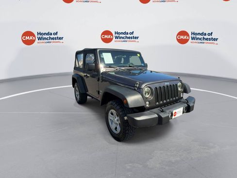 Used 2017 Jeep Wrangler Sport w/ Trailer Tow Group AWD/4WD image 2