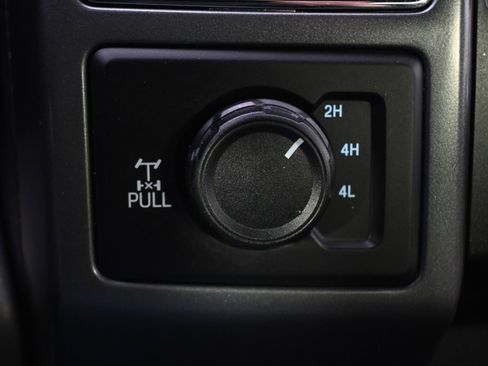 Used 2018 Ford F250 XLT w/ XLT Value Package image 33