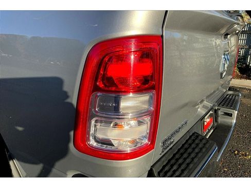 Used 2021 RAM 2500 Big Horn image 30