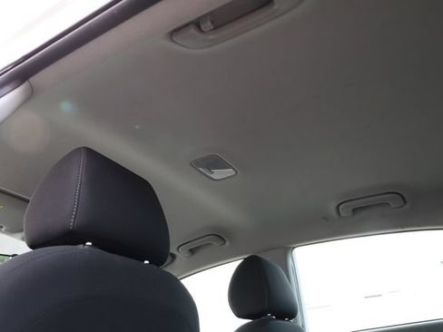 Used 2022 Kia Rio LX FWD image 17