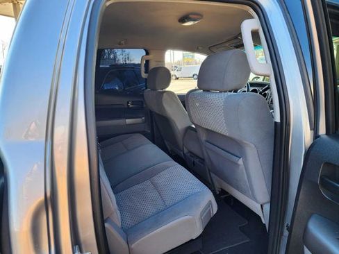 Used 2013 Toyota Tundra 4x4 Double Cab w/ Tow Pkg image 16