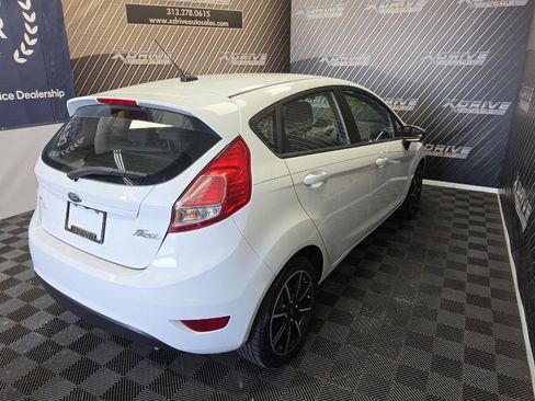 Used 2018 Ford Fiesta SE FWD image 10