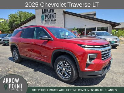 Used 2025 Chevrolet Traverse LT w/ Driver Confidence Package