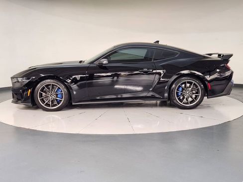 Used 2024 Ford Mustang Dark Horse image 4
