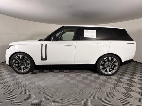 Certified 2026 Land Rover Range Rover SE AWD/4WD image 3