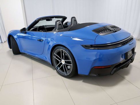 Used 2025 Porsche 911 Carrera 4 GTS AWD/4WD image 3