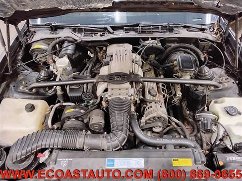 Used 1991 Pontiac Firebird Trans Am RWD image 9