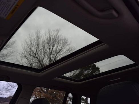Used 2010 Mercedes-Benz GLK 350 4MATIC image 26