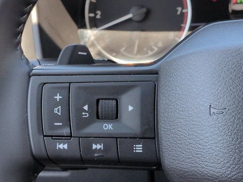 Certified 2025 Nissan Rogue SV w/ SV Premium Package FWD image 26