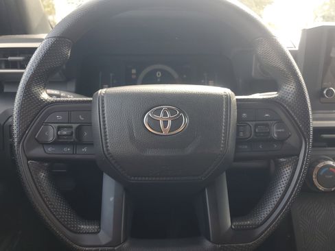 Used 2025 Toyota Tacoma SR image 19