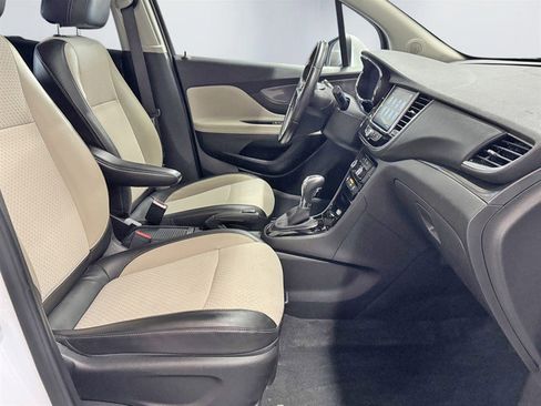 Used 2020 Buick Encore Preferred w/ Safety Package AWD/4WD image 22