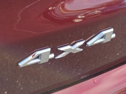 Used 2022 Jeep Compass Limited image 10