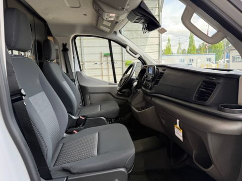 Used 2025 Ford Transit 250 Low Roof w/ Exterior Upgrade Package RWD image 11