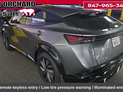 Used 2023 Nissan Ariya AWD image 6