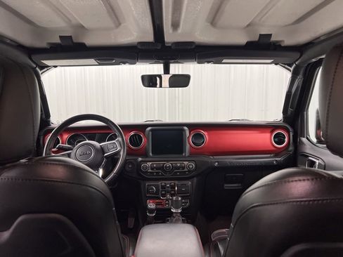 Used 2022 Jeep Wrangler Unlimited Rubicon w/ Steel Bumper Group image 17