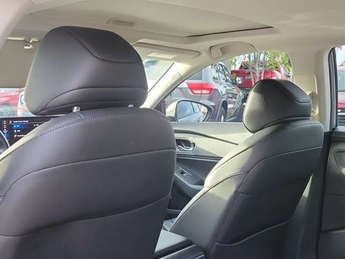 Used 2023 Honda Accord EX-L image 11